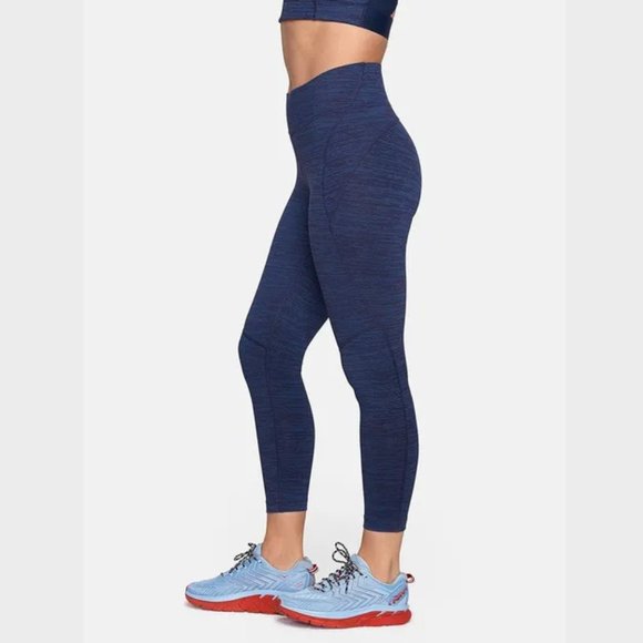 Outdoor Voices Pants - Outdoor Voices Core 3/4 Legging